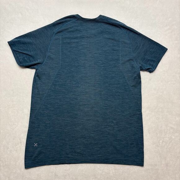 Lululemon Metal Vent Tech Short Sleeve Shirt Size XL Blue - Picture 2 of 7